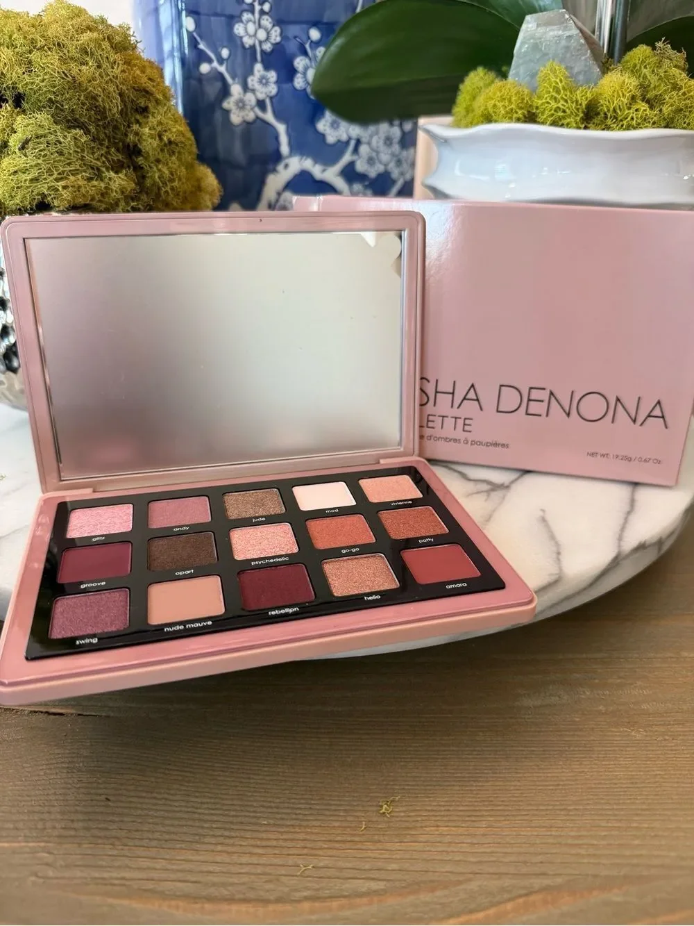 Natasha Denona RETRO EYESHADOW PALETTE